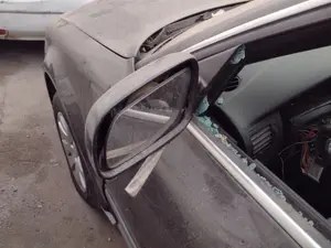 Foto de RETROVISOR IZQUIERDO VOLKSWAGEN PASSAT BERLINA (3B3) 1.9 TDI (131 CV / 96 KW)