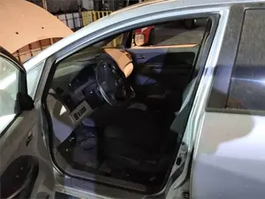 Foto de GOMAS CONTORNO PUERTA MITSUBISHI GRANDIS (NA0W)