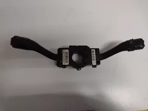 Foto de MANDO MULTIFUNCION AUDI A6 AVANT (4B5) 2.5 V6 24V TDI (150 CV / 110 KW) referencia 8L0953513J foto 2
