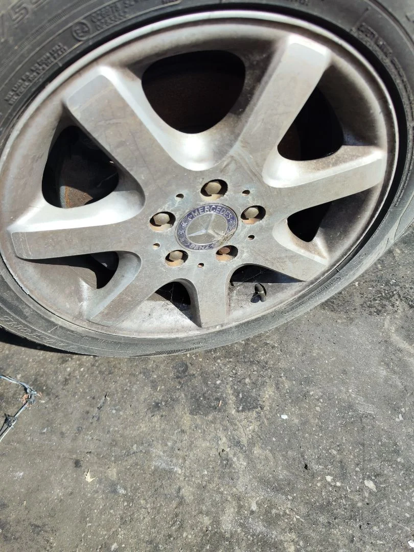 Foto de LLANTA MERCEDES-BENZ SLK (BM 170) ROADSTER 2.0 16V CAT (136 CV / 100 KW) referencia A1704010002