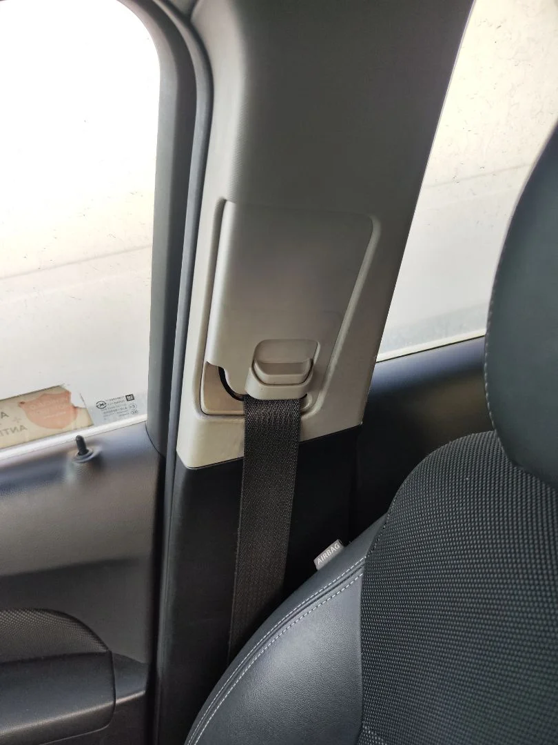 Foto de CINTURON SEGURIDAD DELANTERO DERECHO CHEVROLET CRUZE 2.0 Diesel CAT (163 CV / 120 KW)