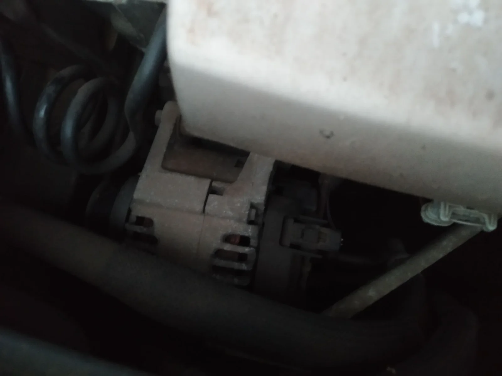 Foto de CERRADURA CAPO RENAULT MEGANE II CLASSIC BERLINA 1.6 16V (113 CV / 83 KW) referencia 8200236512