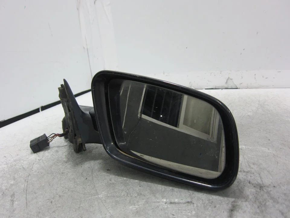 Foto de RETROVISOR DERECHO AUDI A3 (8L) 1.9 TDI (90 CV / 66 KW) referencia RS0328396