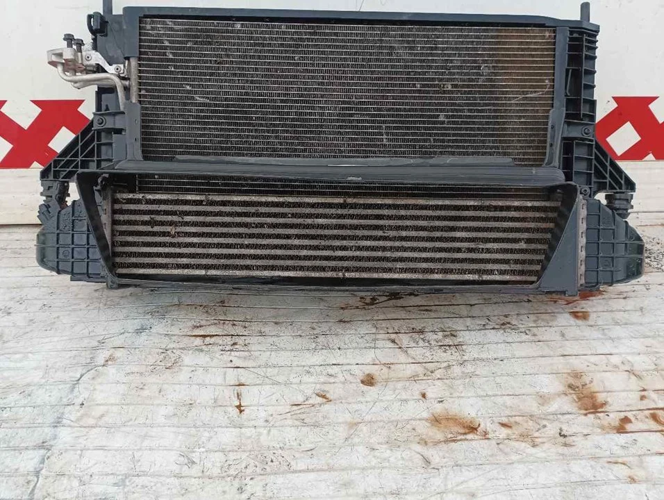 Foto de INTERCOOLER VOLVO S40 BERLINA 2.5 20V Turbo CAT (220 CV / 162 KW) referencia 3M519L440DC