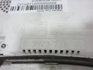 Foto de CUADRO INSTRUMENTOS VOLKSWAGEN POLO III (6N1) 1.9 Diesel (64 CV / 47 KW) referencia 5392326610 foto 8