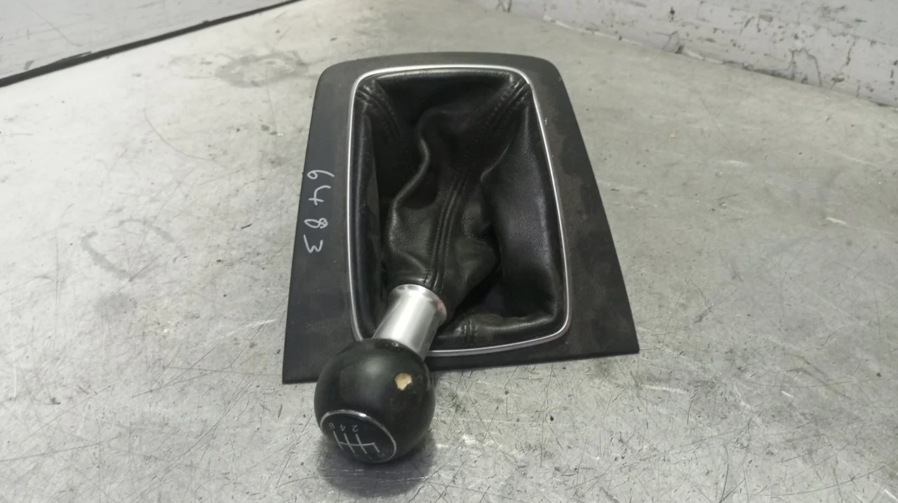 Foto de NO IDENTIFICADO AUDI A4 AVANT (8E) 3.0 V6 24V TDI (233 CV / 171 KW) referencia 8K0863278H