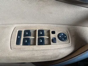 Foto de MANDO ELEVALUNAS DELANTERO IZQUIERDO BMW SERIE X3 (E83) 2.0 Turbodiesel CAT (177 CV / 130 KW)