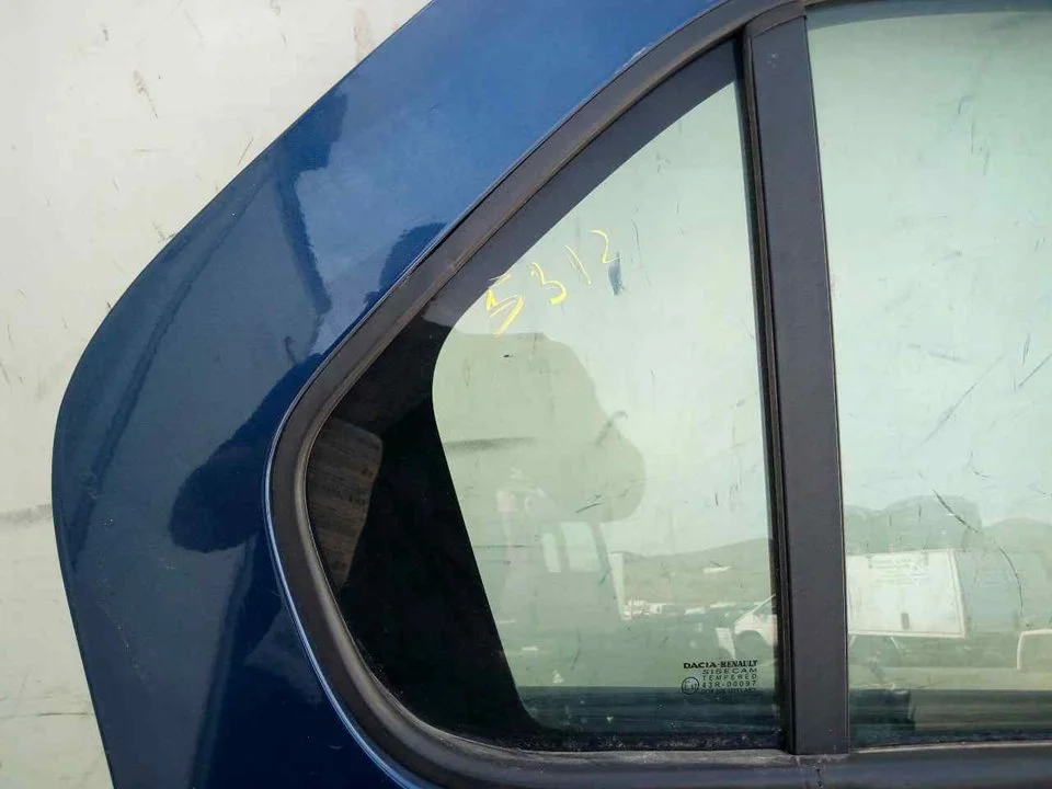 Foto de LUNA CUSTODIA TRASERA DERECHA DACIA LOGAN II 1.5 dCi Diesel FAP CAT (90 CV / 66 KW) referencia 43R00097