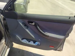 Foto de ELEVALUNAS DELANTERO DERECHO SEAT LEON (1M1) 1.9 TDI (90 CV / 66 KW) referencia 1M0837462