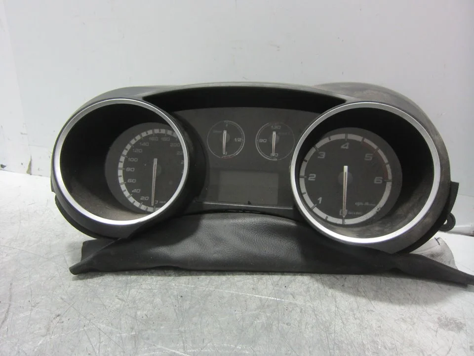 Foto de CUADRO INSTRUMENTOS ALFA ROMEO GIULIETTA (191) 2.0 JTDM CAT (175 CV / 129 KW) referencia 50531202