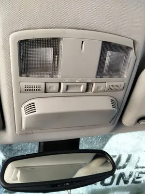 Foto de LUZ INTERIOR MAZDA 6 BERLINA (GH) 2.2 Turbodiesel CAT (163 CV / 120 KW) referencia TD11-69-970HFKZ