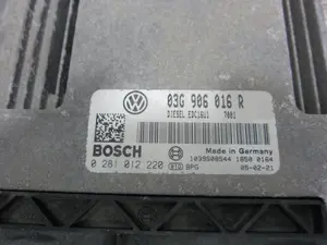 Foto de CENTRALITA MOTOR UCE VOLKSWAGEN GOLF PLUS V (5M1) 1.9 TDI (105 CV / 77 KW) referencia 03G906016R foto 3