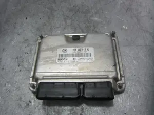 Foto de CENTRALITA MOTOR UCE SEAT IBIZA (6L1) 1.9 TDI (101 CV / 74 KW) referencia 038906019NL