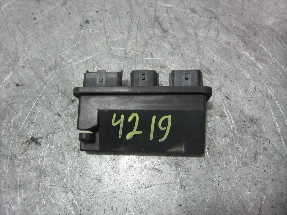 Foto de MODULO ELECTRONICO RENAULT CLIO III 1.5 dCi Diesel CAT (86 CV / 63 KW) referencia 8200261817