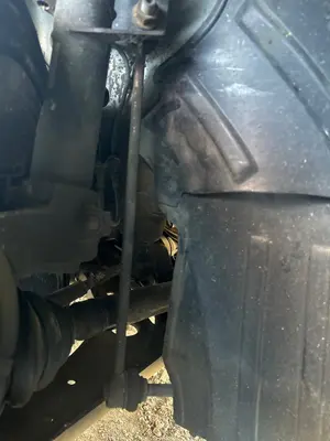 Foto de BIELETA ESTABILIZADORA DELANTERA IZQUIERDA VOLKSWAGEN GOLF V (1K1)(10.2003) 2.0 TDI (140 CV / 103 KW) referencia 5Q0411315D foto 26