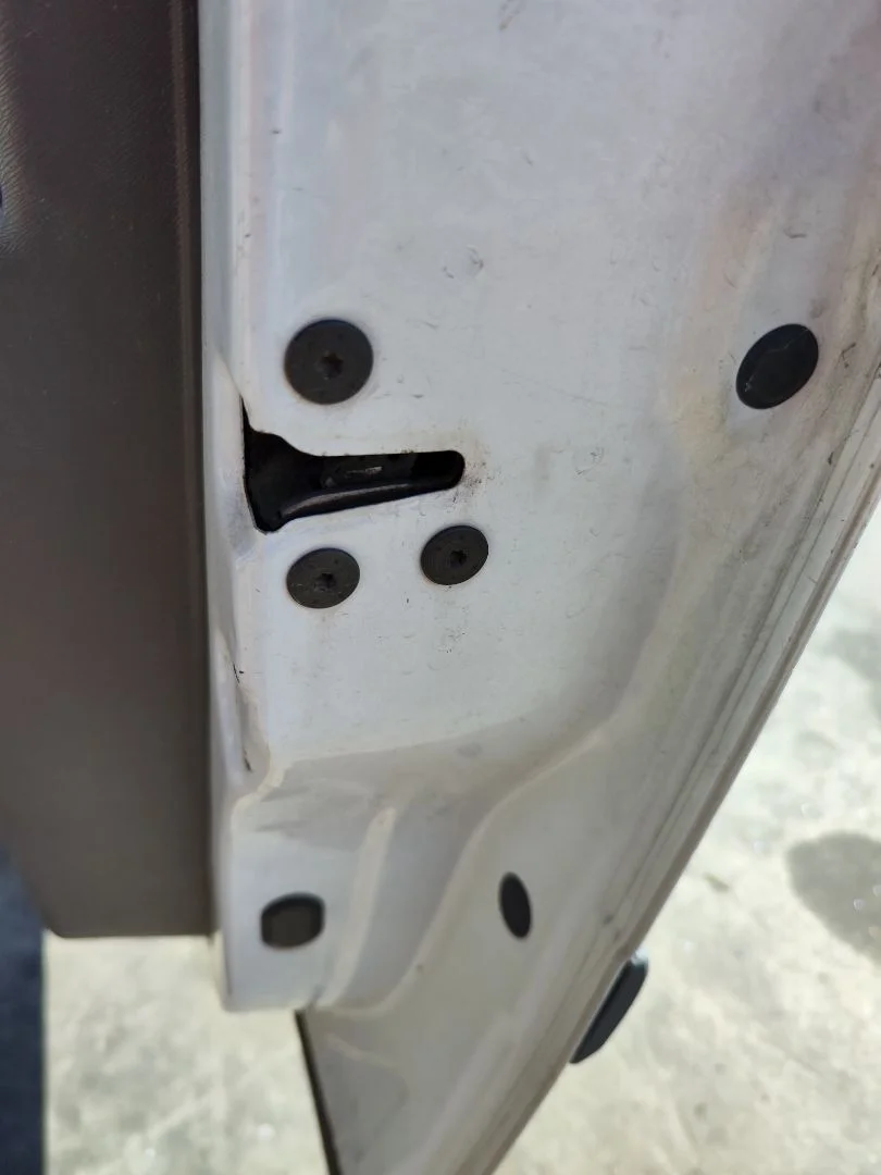Foto de CERRADURA PUERTA DELANTERA DERECHA RENAULT KANGOO II (F/KW0) 1.5 dCi Diesel CAT (86 CV / 63 KW) referencia 8200497604