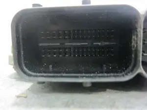 Foto de CENTRALITA MOTOR UCE SUZUKI IGNIS RM (MH) 1.3 DDiS Diesel CAT (69 CV / 51 KW) referencia 55192095 foto 3