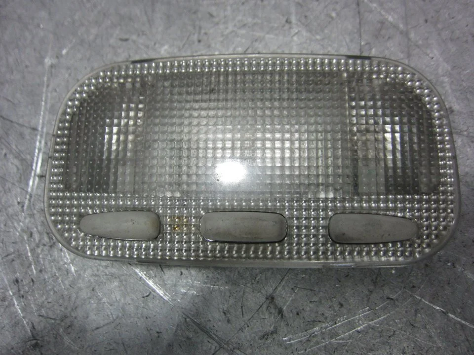 Foto de LUZ INTERIOR CITROEN C5 BERLINA 2.0 HDi (109 CV / 80 KW) referencia 9636696877