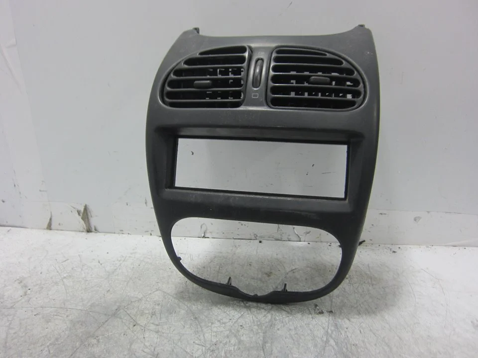 Foto de NO IDENTIFICADO PEUGEOT 206 1.6 16V CAT (109 CV / 80 KW) referencia 96246633577