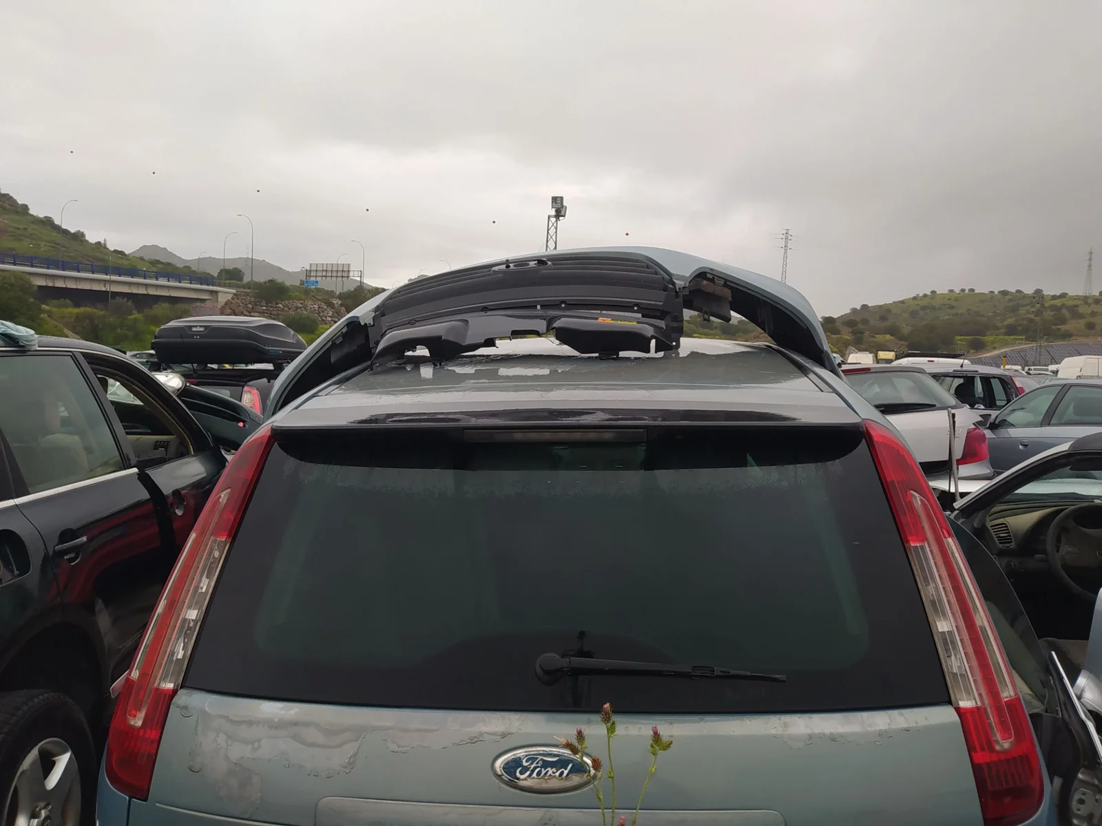 Foto de LUZ CENTRAL DE FRENO FORD C-MAX (CB3)(2007) 1.8 TDCi Turbodiesel CAT (116 CV / 85 KW) referencia 1535269