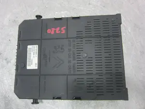 Foto de CAJA RELES / FUSIBLES CITROEN GRAND C4 PICASSO 1.6 16V HDi FAP (109 CV / 80 KW) referencia 966405908001 foto 7