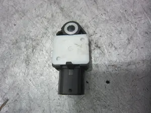 Foto de SENSOR DE IMPACTO TOYOTA AVENSIS CROSS SPORT (T27) 1.8 16V CAT (147 CV / 108 KW) referencia 8983105060 foto 2