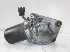 Foto de MOTOR LIMPIA DELANTERO CHEVROLET MATIZ 0.8 CAT (52 CV / 38 KW) referencia 3800957836557 foto 2