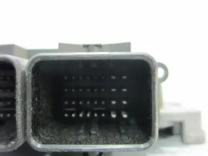 Foto de CENTRALITA MOTOR UCE DACIA DOKKER 1.5 dCi Diesel FAP CAT (90 CV / 66 KW) referencia 237106319R foto 4