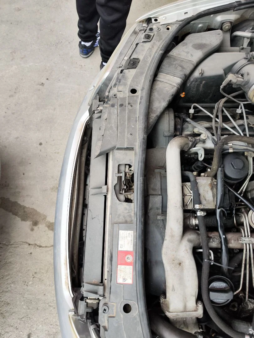 Foto de PANEL FRONTAL AUDI A6 BERLINA (4B2) 2.5 V6 24V TDI (150 CV / 110 KW)