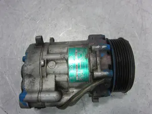 Foto de COMPRESOR AIRE ACONDICIONADO VOLKSWAGEN POLO III (6N1) 1.4 (60 CV / 44 KW) referencia SD7B107158 foto 7