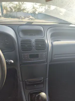 Foto de SALPICADERO RENAULT LAGUNA (B56) 2.0 (113 CV / 83 KW) foto 2
