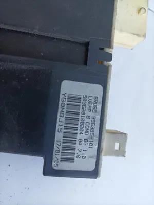 Foto de ELEVALUNAS DELANTERO IZQUIERDO CITROEN C4 BERLINA 1.6 16V HDi FAP (109 CV / 80 KW) referencia 996385101 foto 4