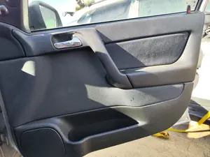 Foto de GUARNECIDO PUERTA DELANTERA DERECHA OPEL ASTRA G BERLINA 1.7 16V DTI CAT (Y 17 DT / LR6) (75 CV / 55 KW) referencia 24404518 foto 2