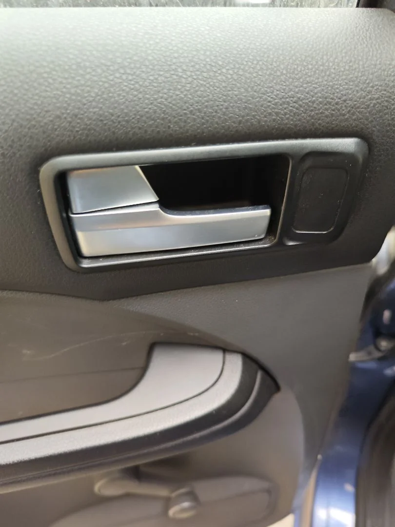 Foto de MANETA INTERIOR TRASERA IZQUIERDA FORD FOCUS C-MAX (CAP)(2003) 1.6 TDCi CAT (109 CV / 80 KW) referencia 1470113