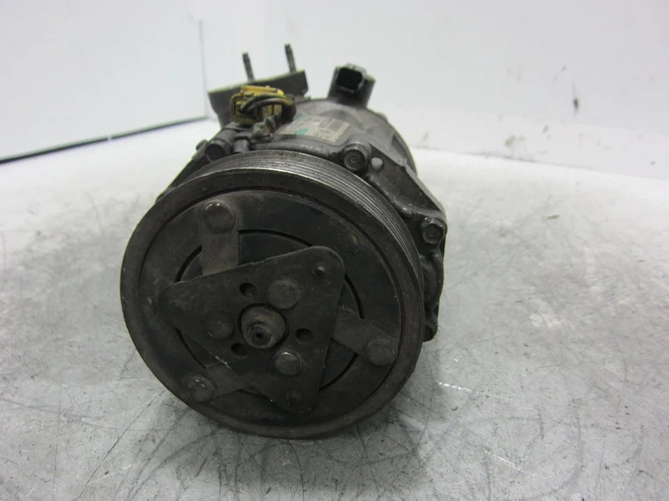 Foto de COMPRESOR AIRE ACONDICIONADO CITROEN C6 referencia 9656572380