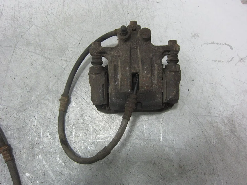 Foto de PINZA DE FRENO TRASERA IZQUIERDA MAZDA CX-7 ER referencia L23226990G