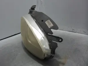 Foto de FARO IZQUIERDO CITROEN XSARA PICASSO 1.6 16V HDi (90 CV / 66 KW) referencia 89310175 foto 8