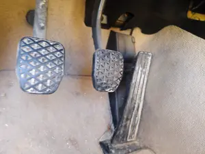 Foto de PEDAL ACELERADOR BMW SERIE 3 COMPACTO (E46) 2.0 16V Diesel CAT (150 CV / 110 KW)
