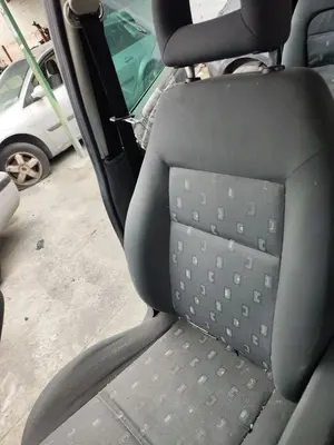 Foto de ASIENTO DELANTERO DERECHO VOLKSWAGEN SHARAN (7M6/7M9) 1.9 TDI (116 CV / 85 KW) foto 2