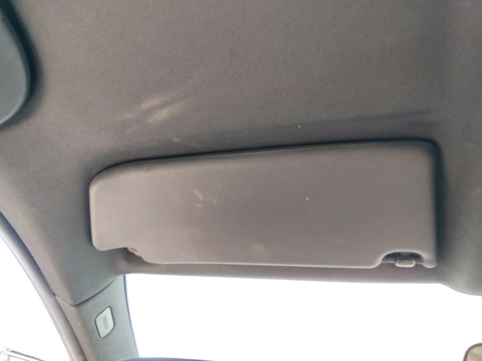 Foto de PARASOL IZQUIERDO OPEL ASTRA H GTC 1.9 CDTI (120 CV / 88 KW)
