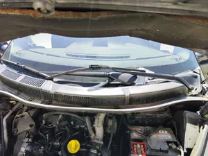Foto de ARTICULACION LIMPIA DELANTERA RENAULT SCENIC II (JM) 1.9 dCi Diesel (120 CV / 88 KW)