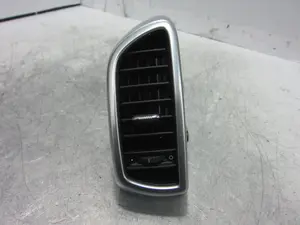 Foto de REJILLA AIREADORA PORSCHE CAYENNE (TIPO 92A) referencia 7P5819704D