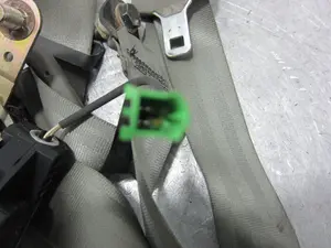 Foto de CINTURON SEGURIDAD DELANTERO DERECHO CHEVROLET REZZO 2.0 CAT (121 CV / 89 KW) referencia 33042969 foto 4