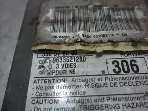 Foto de CENTRALITA AIRBAG PEUGEOT 306 3/5 PT. (S1)(01.1993) 1.9 Diesel (68 CV / 50 KW) referencia 9633621280 foto 4