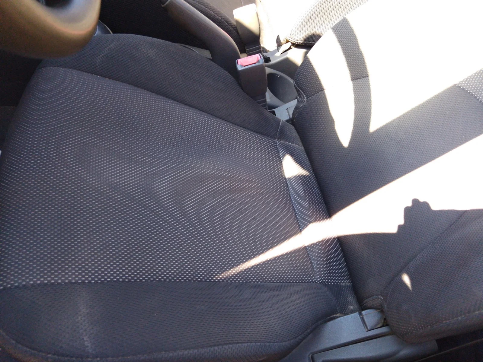 Foto de ASIENTO DELANTERO IZQUIERDO KIA RIO (JB) 1.5 CRDi (110 CV / 81 KW)