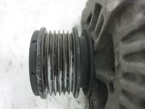 Foto de ALTERNADOR VOLKSWAGEN PASSAT BERLINA (3C2) 2.0 TDI (140 CV / 103 KW) referencia 254783C foto 2