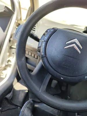 Foto de VOLANTE CITROEN C4 COUPE 1.6 HDi CAT (9HY / DV6TED4) (109 CV / 80 KW) referencia 4109JE foto 7