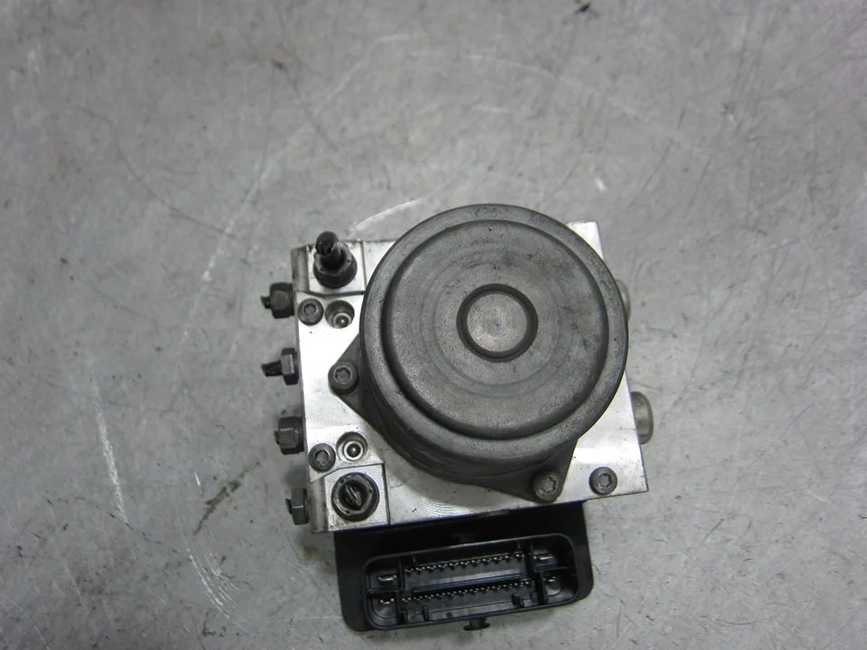 Foto de ABS FIAT 500L (330) 1.3 16V JTD CAT (84 CV / 62 KW) referencia 52026542