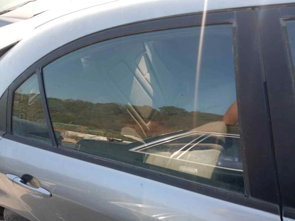 Foto de LUNA TRASERA DERECHA MAZDA 6 BERLINA (GG) 2.0 CAT (141 CV / 104 KW)
