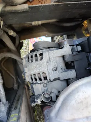Foto de ALTERNADOR PEUGEOT 307 CC CABRIO-COUPÉ (S1)(10.2003) 2.0 16V CAT (136 CV / 100 KW) referencia 57056C foto 5